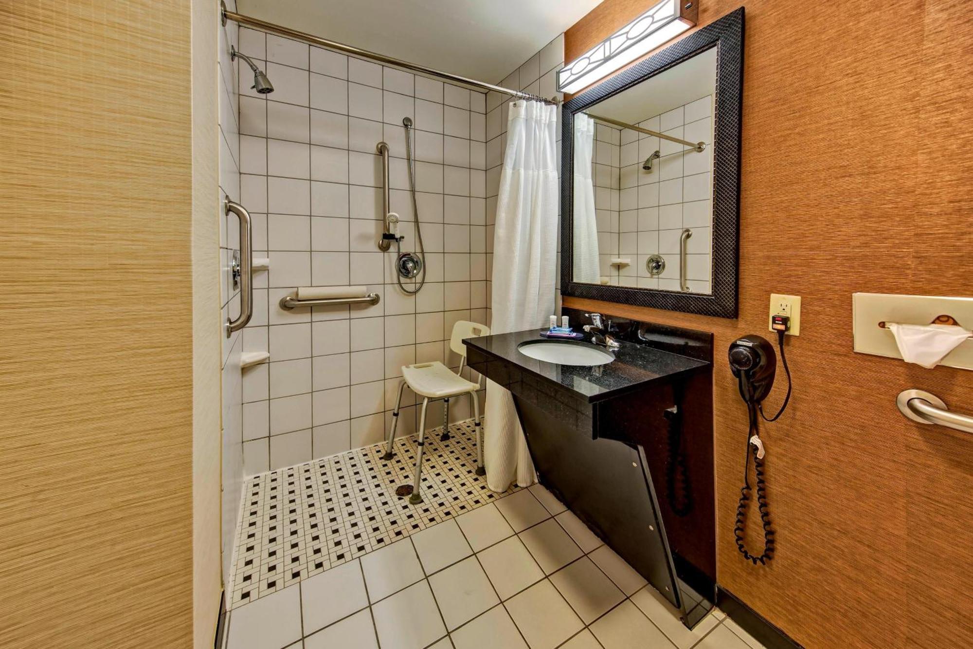 Fairfield Inn & Suites By Marriott Oklahoma City Nw Expressway/Warr Acres Экстерьер фото